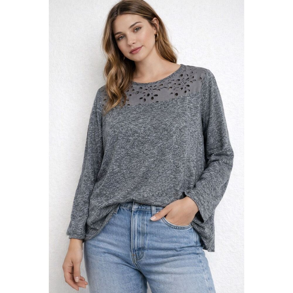 Naf Naf Gray Linen Blend Top XL Eyelet Lace Detail Casual Chic Blouse See Notes